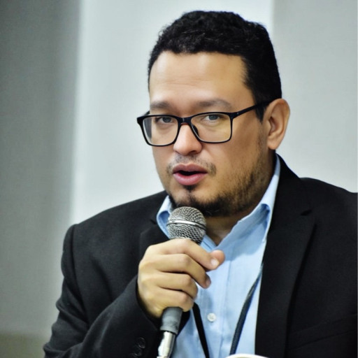 LUIS ALBERTO VELASQUEZ REYES